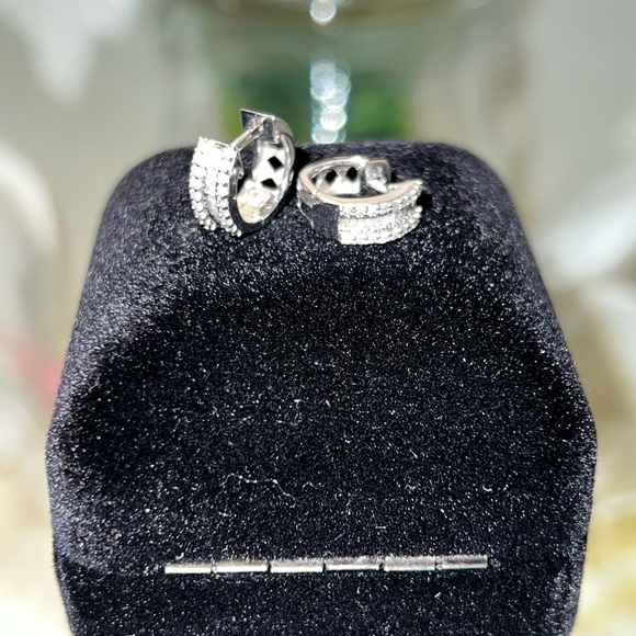 silver 925 earrings with Cz - Picture 2 of 8
